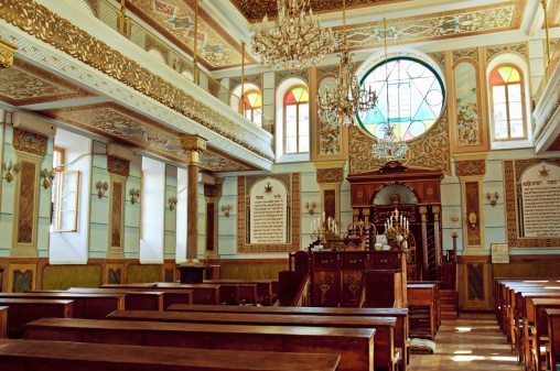Synagogue in Hebrew